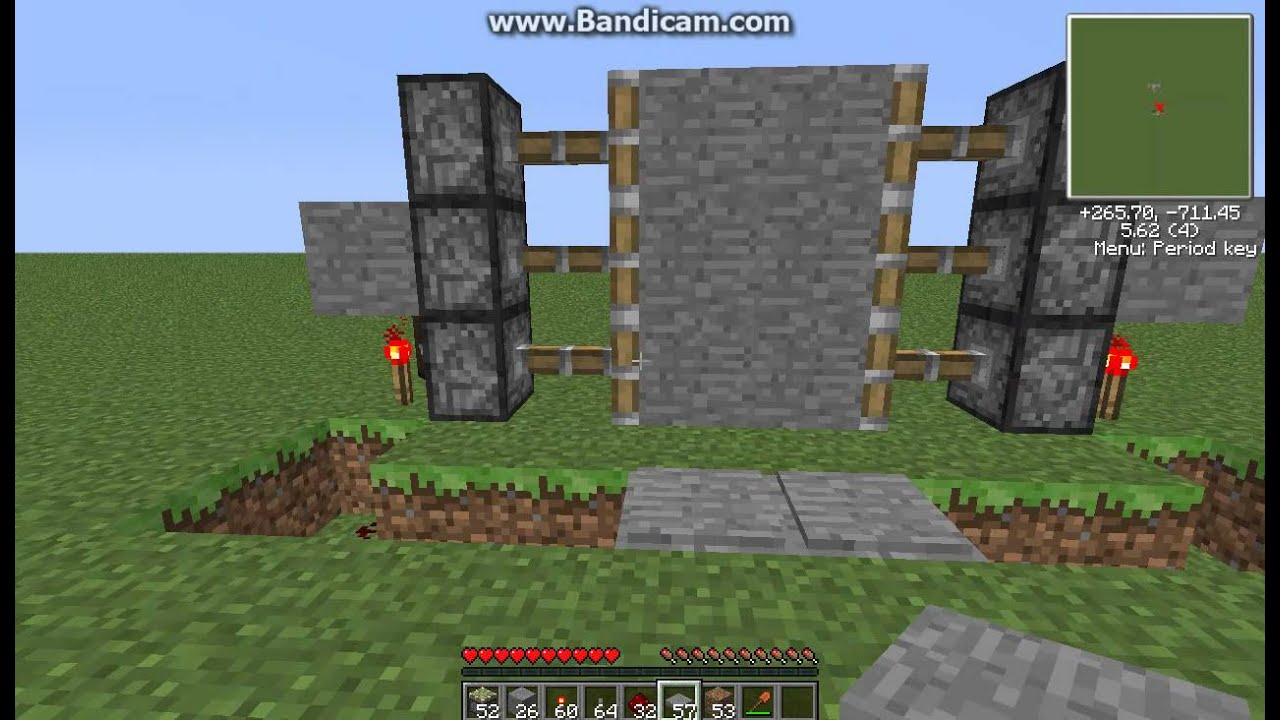 How to Make A Pressure Plate Piston Door In Minecraft ...