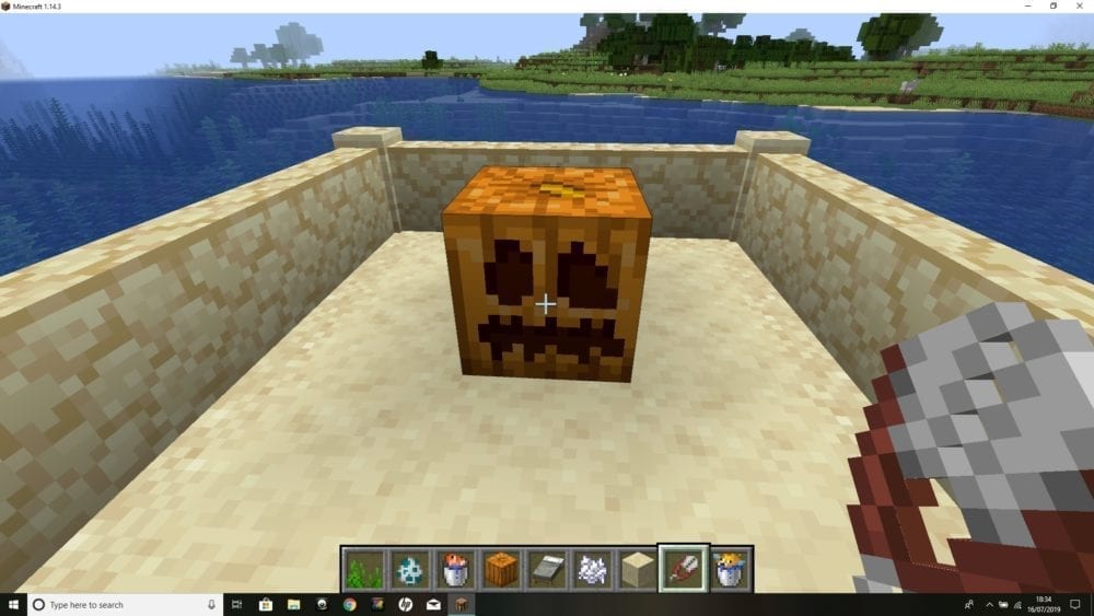 Minecraft: How to Carve a Pumpkin